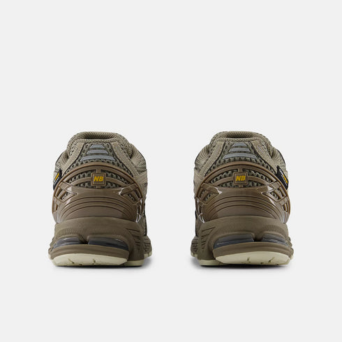 NEW BALANCE 1906R